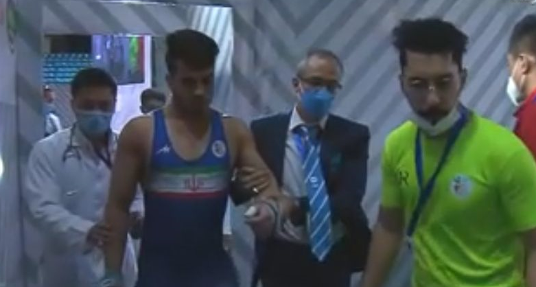 وزنه‌برداری قهرمانی آسیا / سلطانی مصدوم شد و کنار رفت